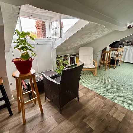 A La Mansarde Du Parc *